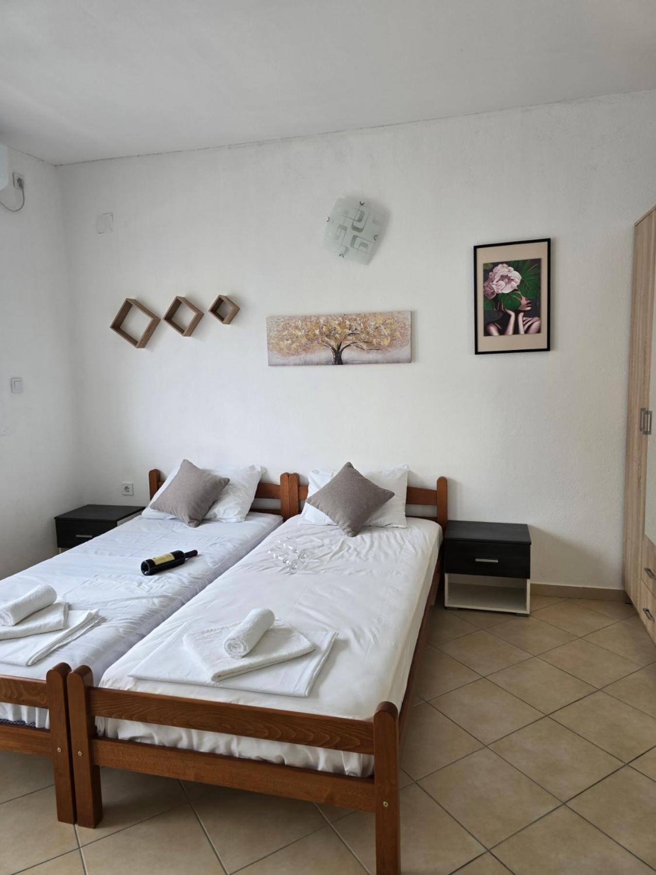 Jovanovic Apartment Tivat Kültér fotó